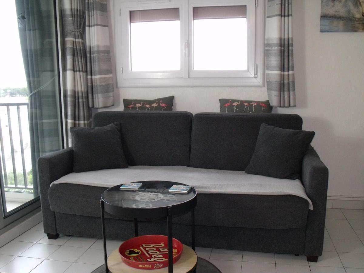 Appartement T2, 7 Jours Minimum, Climatise, 3 Etoiles, 40M2 ,Parking Prive, Mer 300M, Wifi, Piscines, Tres Propre, Ascenseurs, En Etage Le Grau-du-Roi Luaran gambar